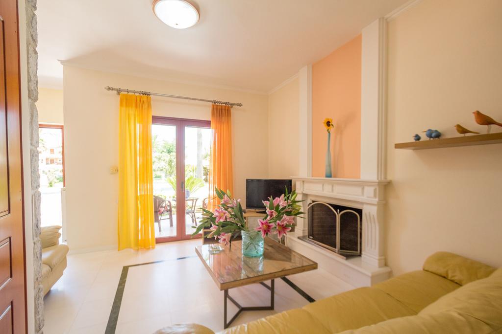 Erodios Villas 1 Jeráni Haníon Kültér fotó