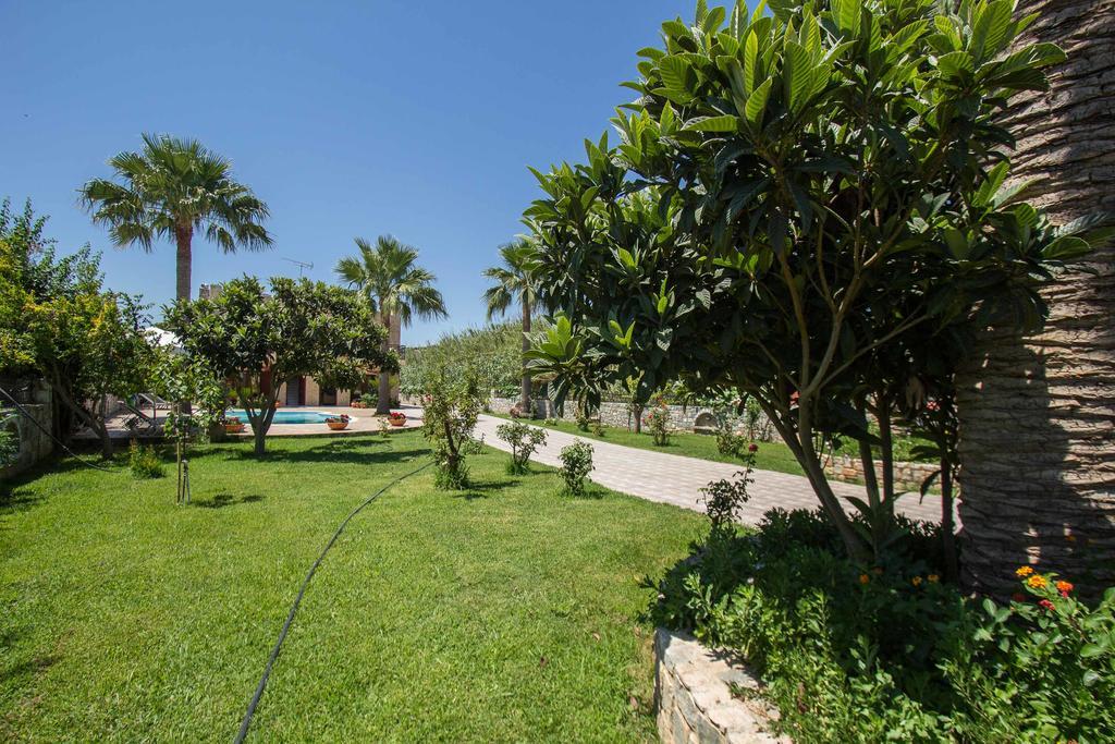 Erodios Villas 1 Jeráni Haníon Kültér fotó
